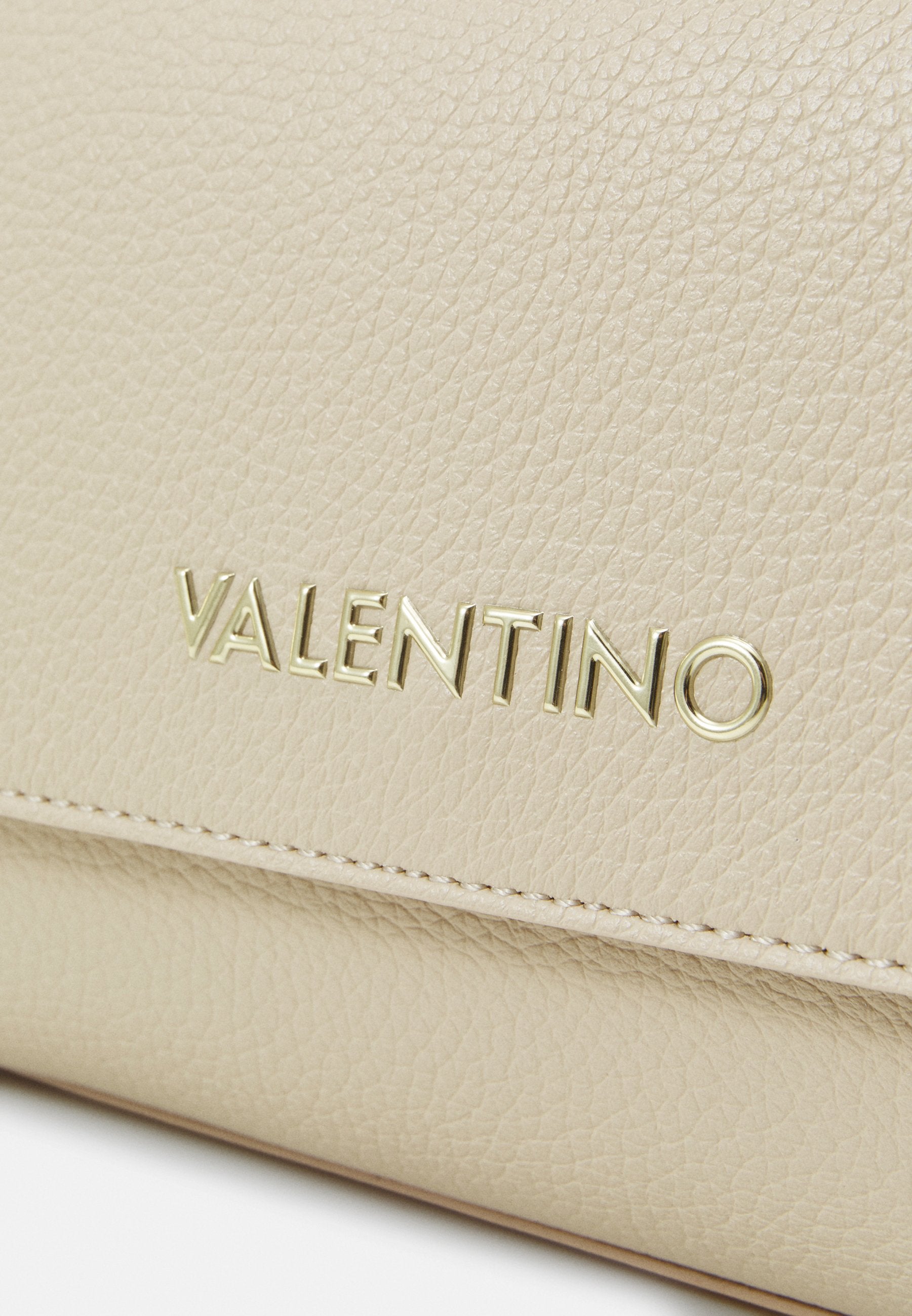 Valentino Bags ALEXIA - Handbag – DazzleDen