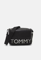 Tommy Jeans BOLD CAMERA BAG - Across body bag
