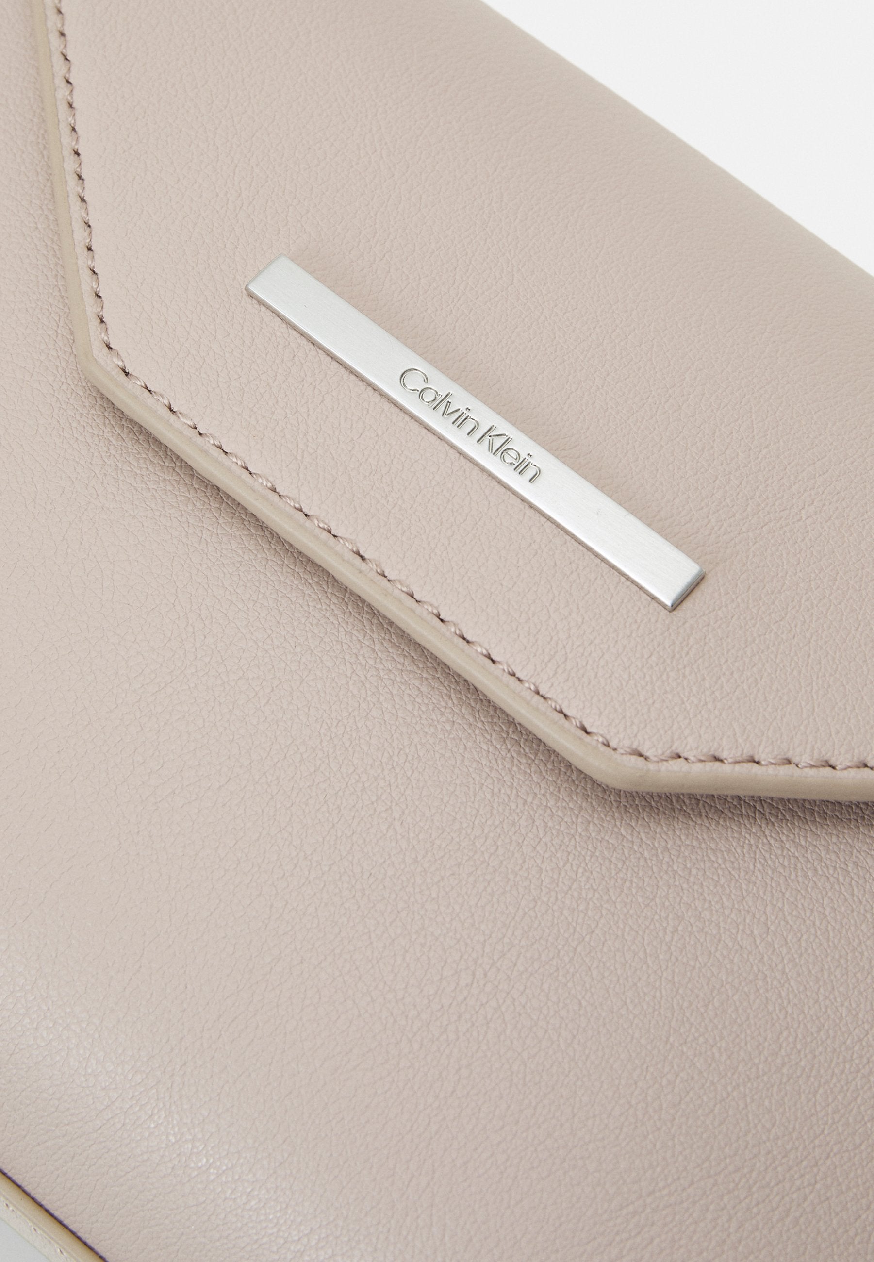 Calvin Klein CROSSBODY - Across body bag
